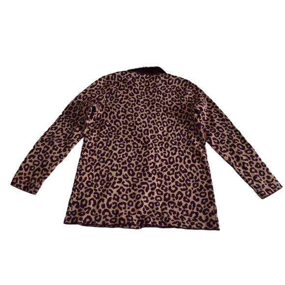NWT Ann Taylor Size Small Animal Print Two Button Front Closure Sweater - Picture 2 of 13